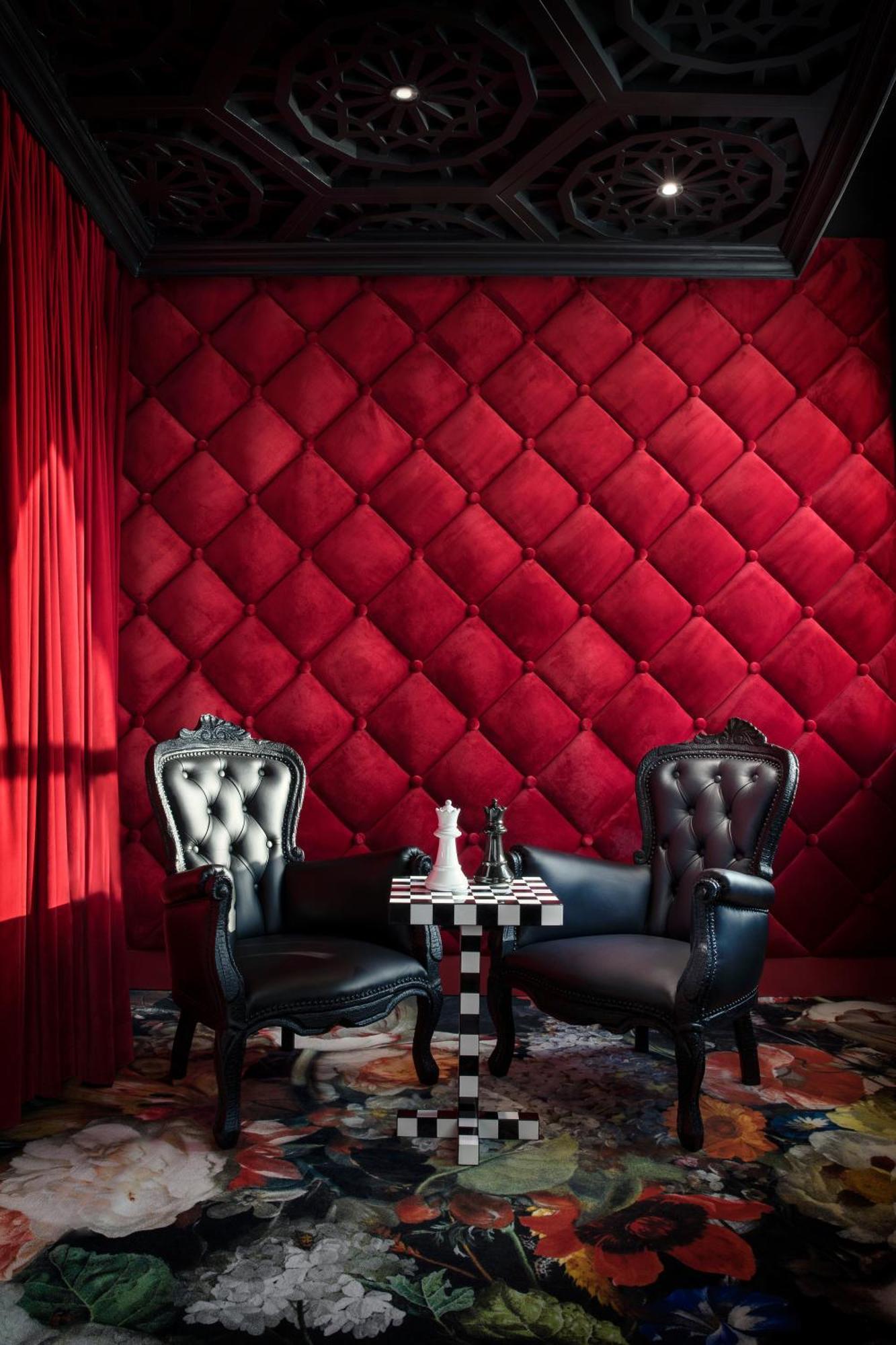Hotel Mondrian